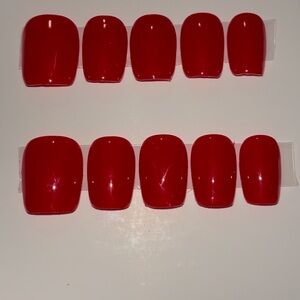10 PC Hand Crafted Classic Red Nails NWT